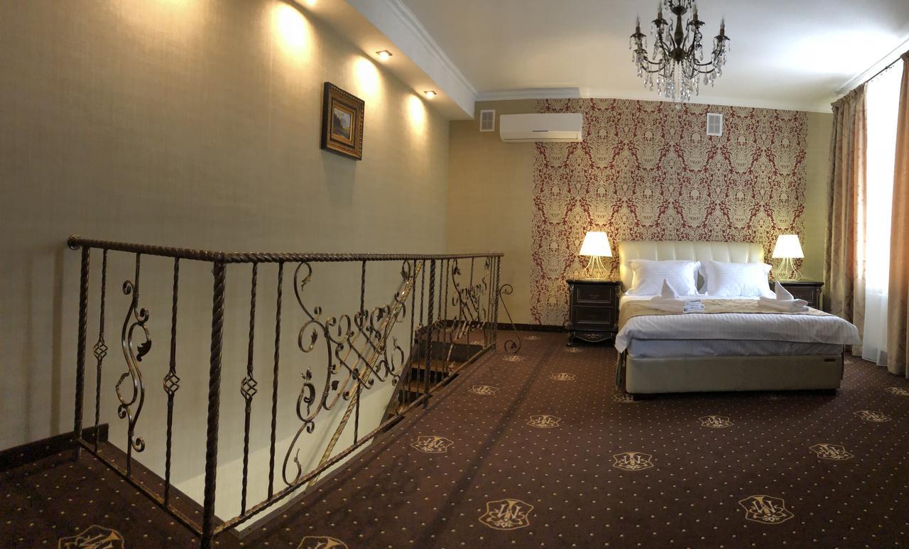 Hotel Boutique Tovmed Vinnytsia Exterior photo